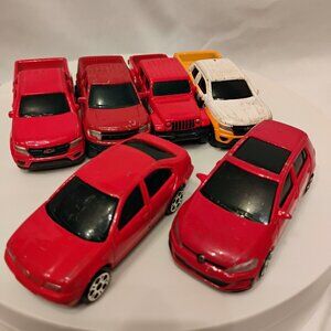MIXED DIECAST CAR LOT